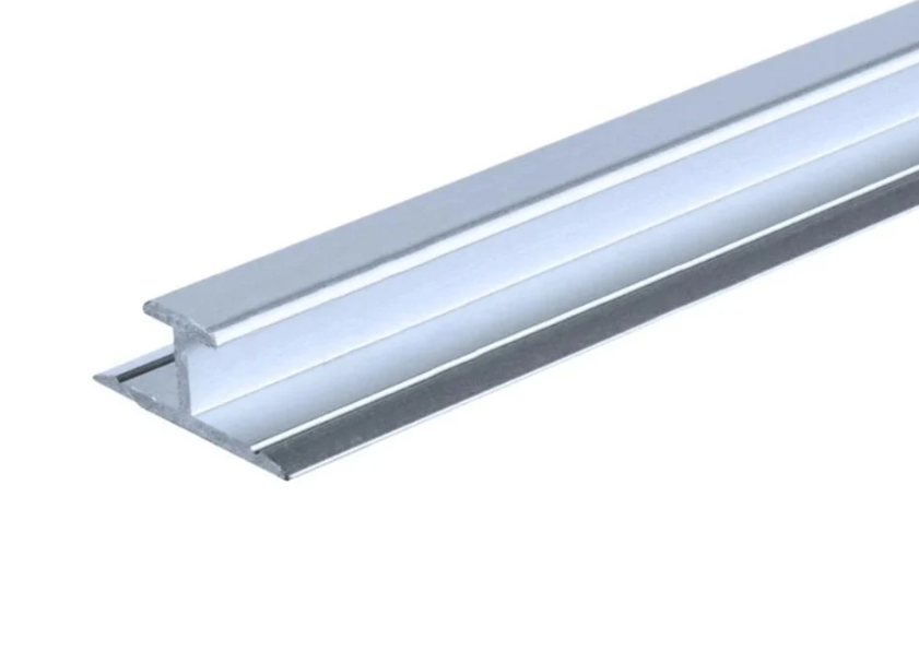 Moulure de jonction pour panneau PVC 4 mm – Chrome